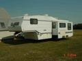 1995 Peterson Industries EXCEL Fifth Wheel